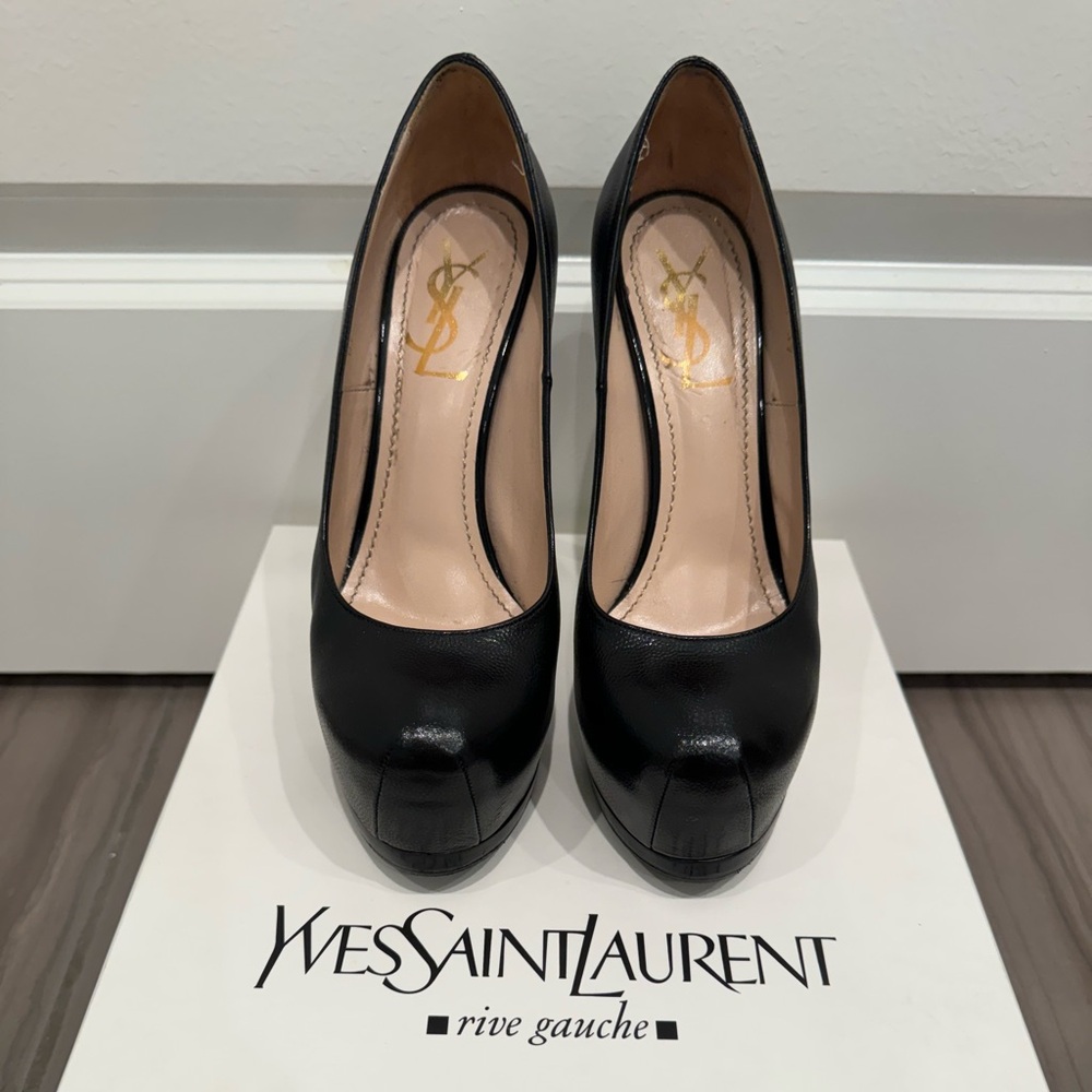 YSL Saint Laurent Tribtoo 105 Pump size 37